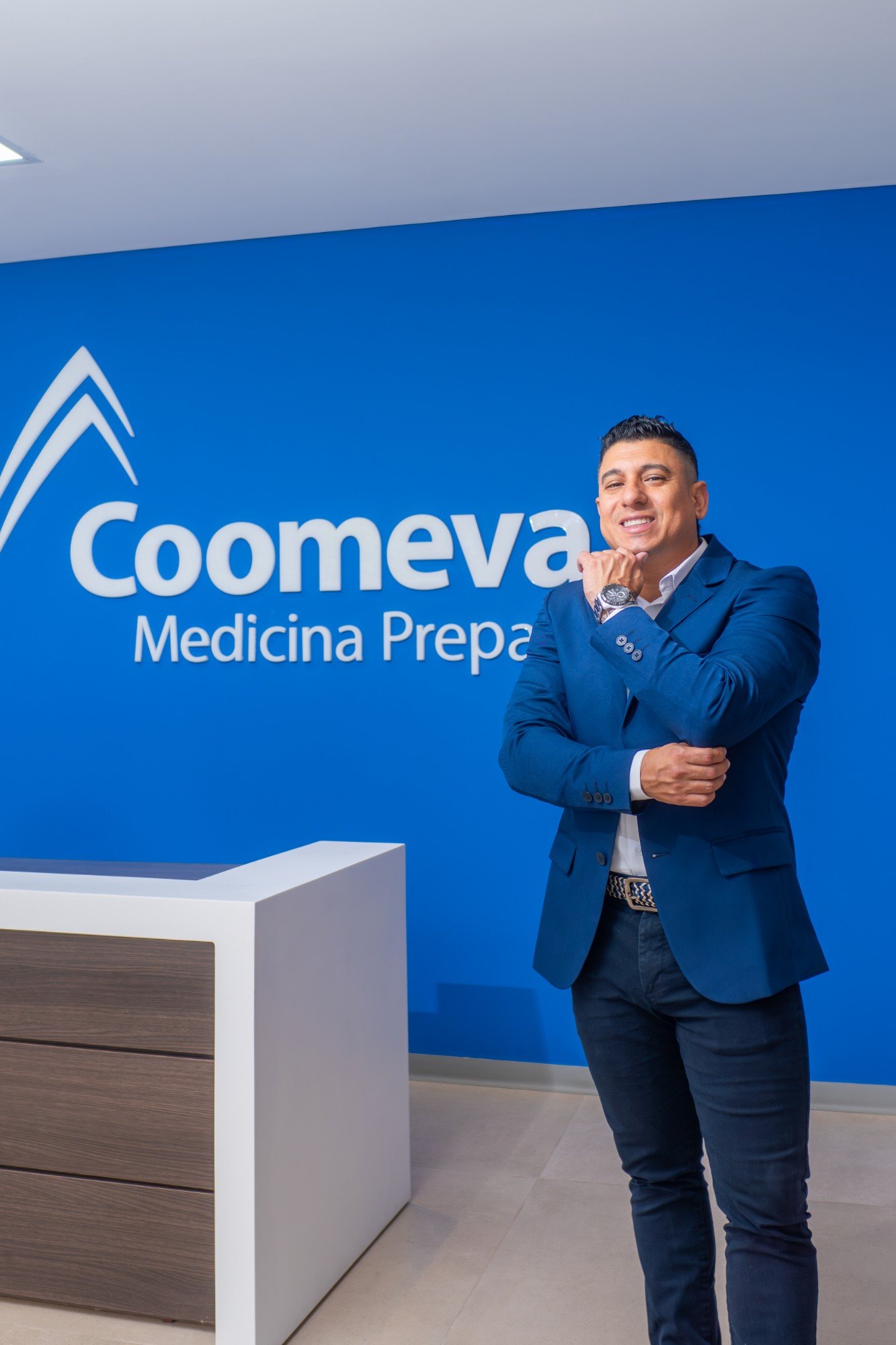 Alfonso Román Velásquez, ejecutivo comercial de Coomeva Medicina Prepagada